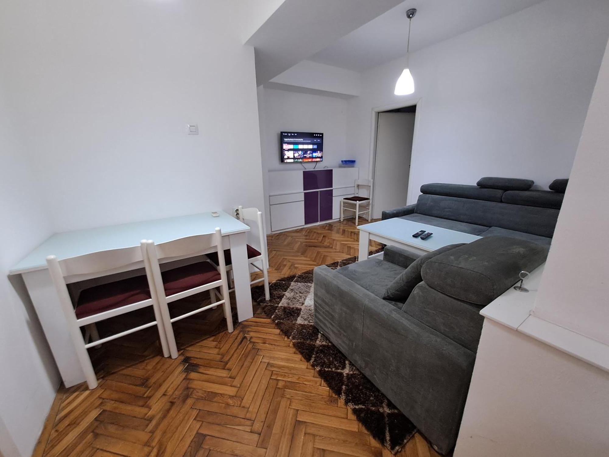 Go-di Apartment